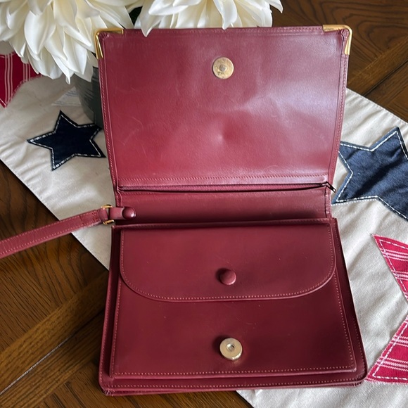 CARTIER VINTAGE CLUTCH - Picture 12 of 17